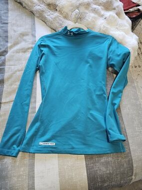 Under Armour Teal ColdGear Mock Long Sleeve Top Size Medium